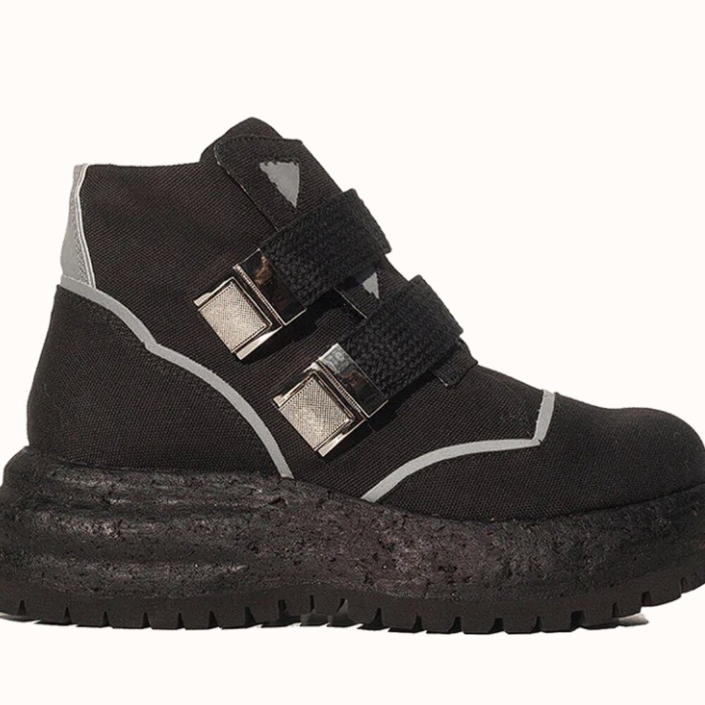 YRU Gaia Cork Sole Shoe - fits Size 9 or 9.5
